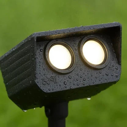 Spotlight Solar Adjustable Zoom 10-12 Hour Runtime
