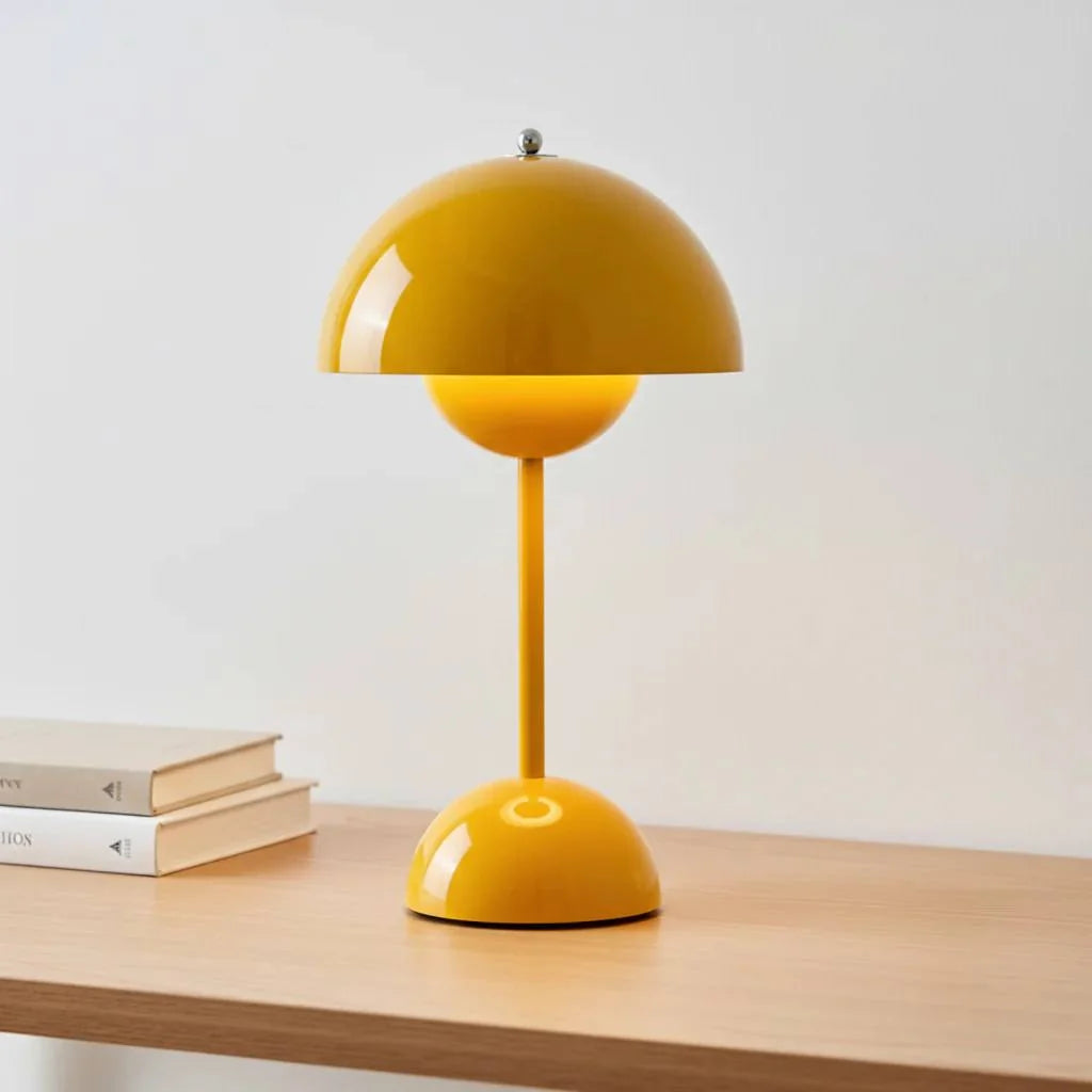 Table Lamp Dimmable Cordless LED Gold-Plated Base