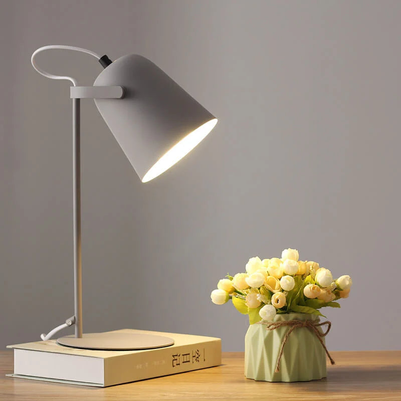 Table Lamp Iron Bucket-Shaped Design 14-Inch Tall