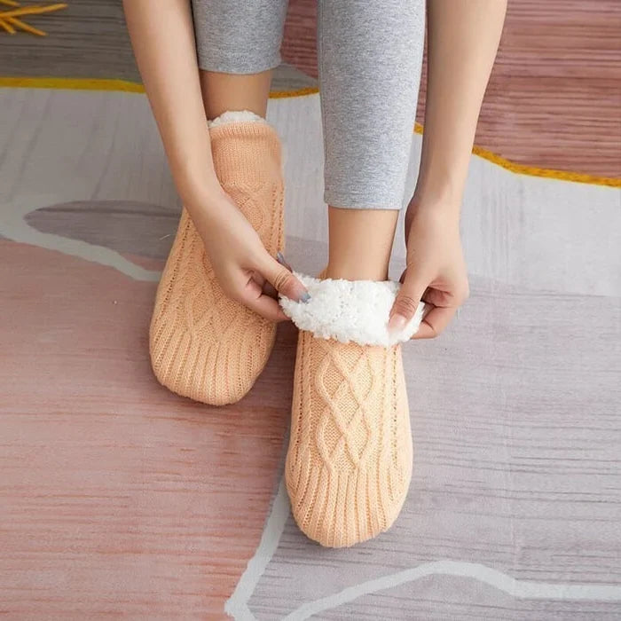 Thermal Socks Fleece-Lined Non-Slip Moisture-Wicking