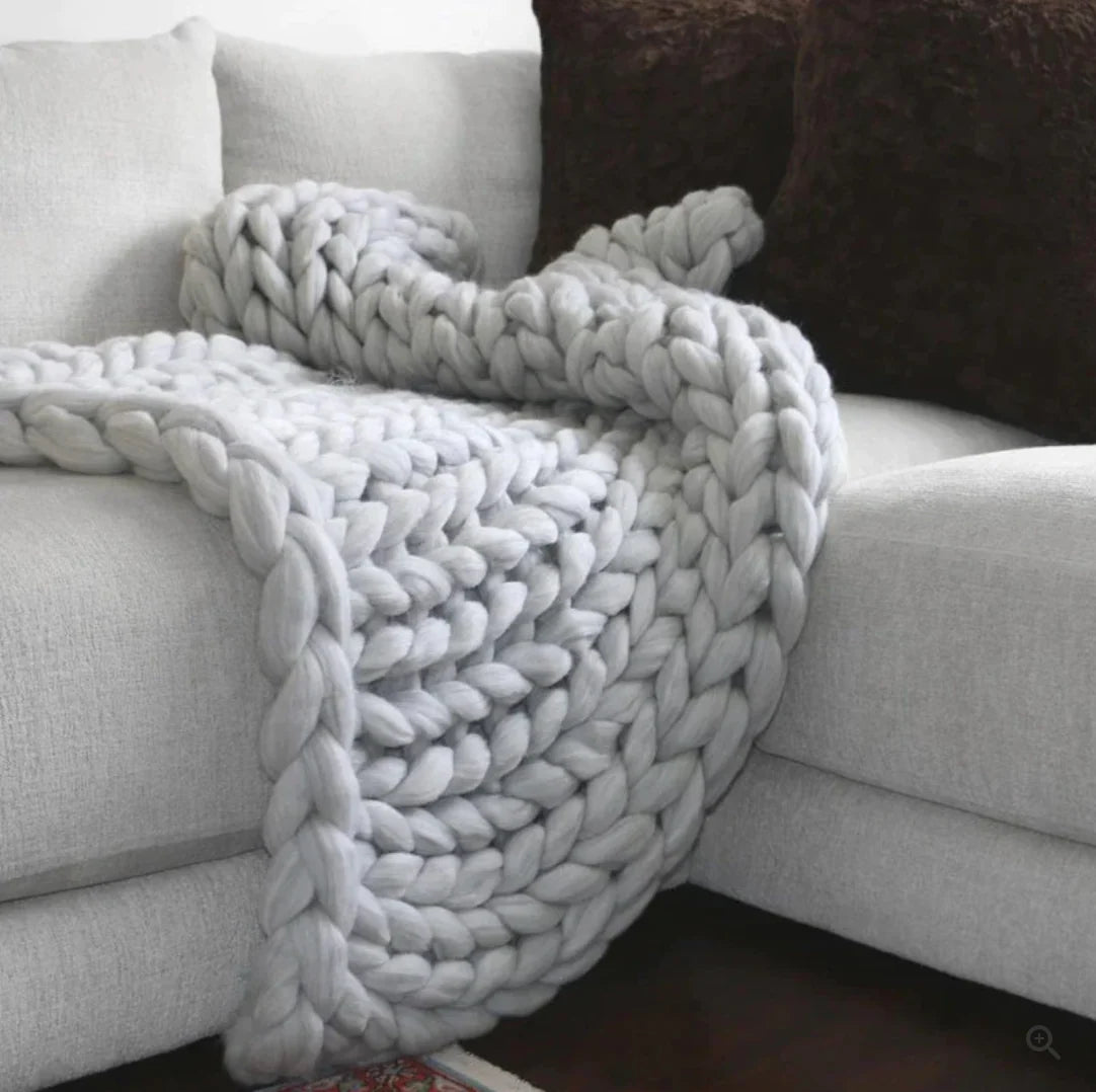 Throw Blanket Hand-Knitted Natural Fiber All-Season