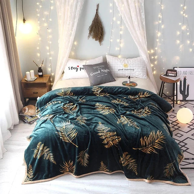 Throw Blanket Plush Flannel Botanical Leaf Pattern
