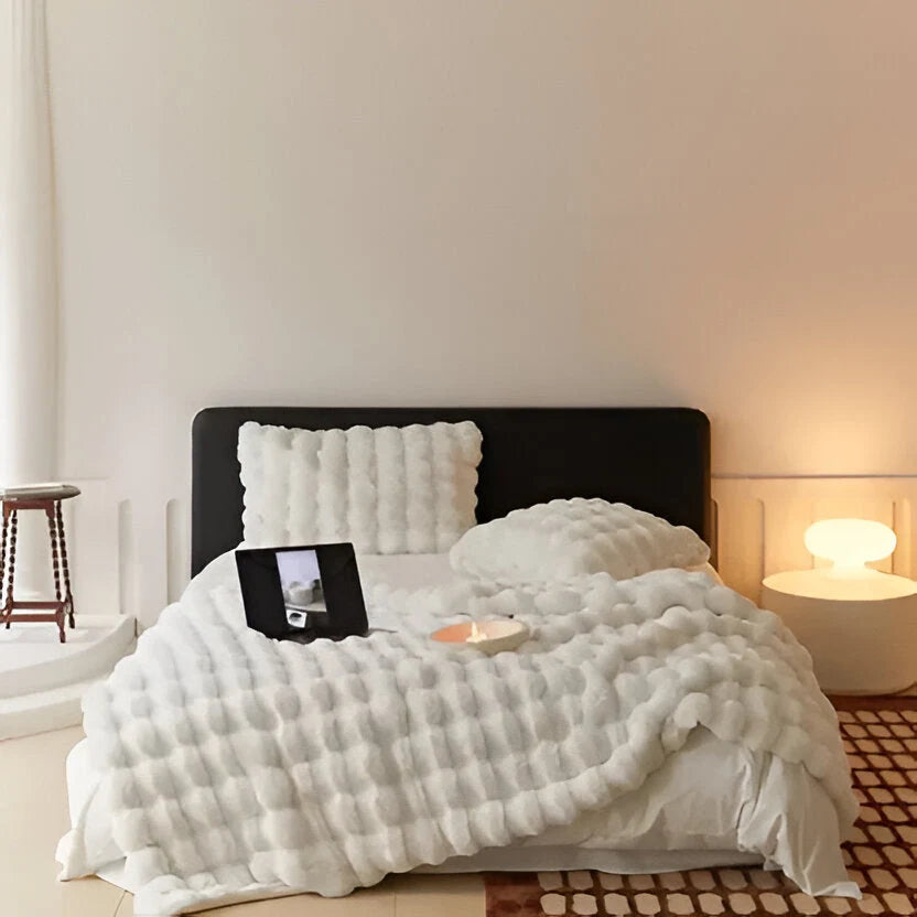 Throw Blanket Velvety Plush Lightweight Machine-Washable