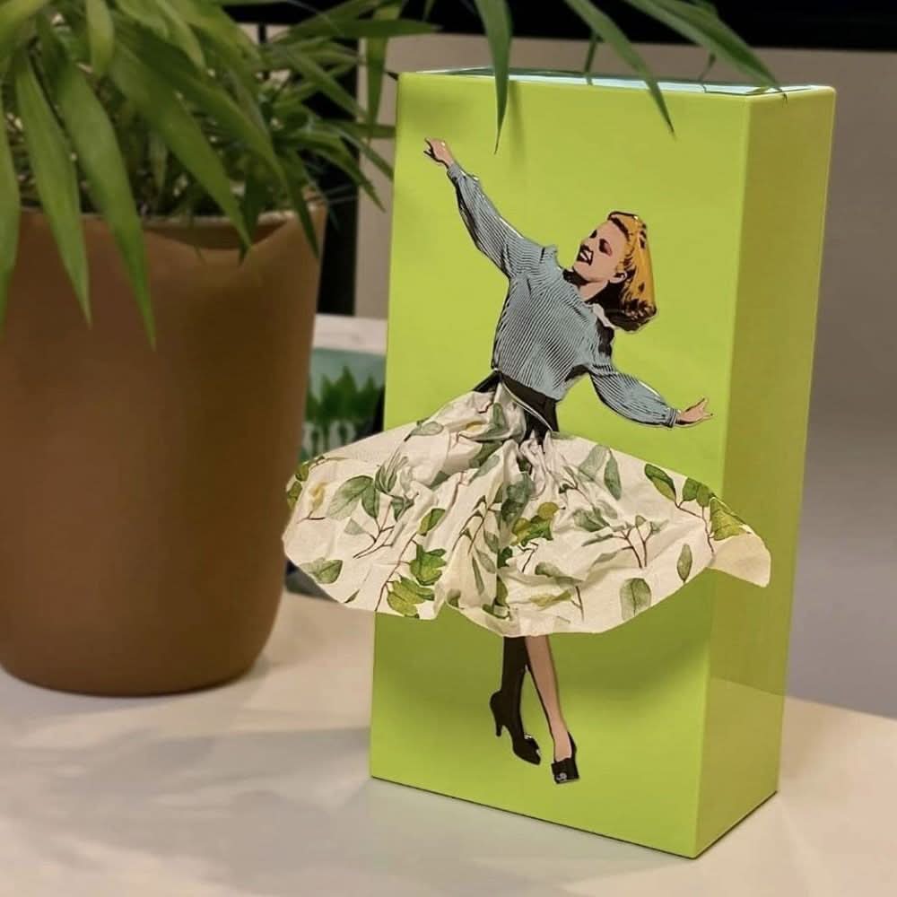 Tissue Box Holder Playful Rocking Design Plastic