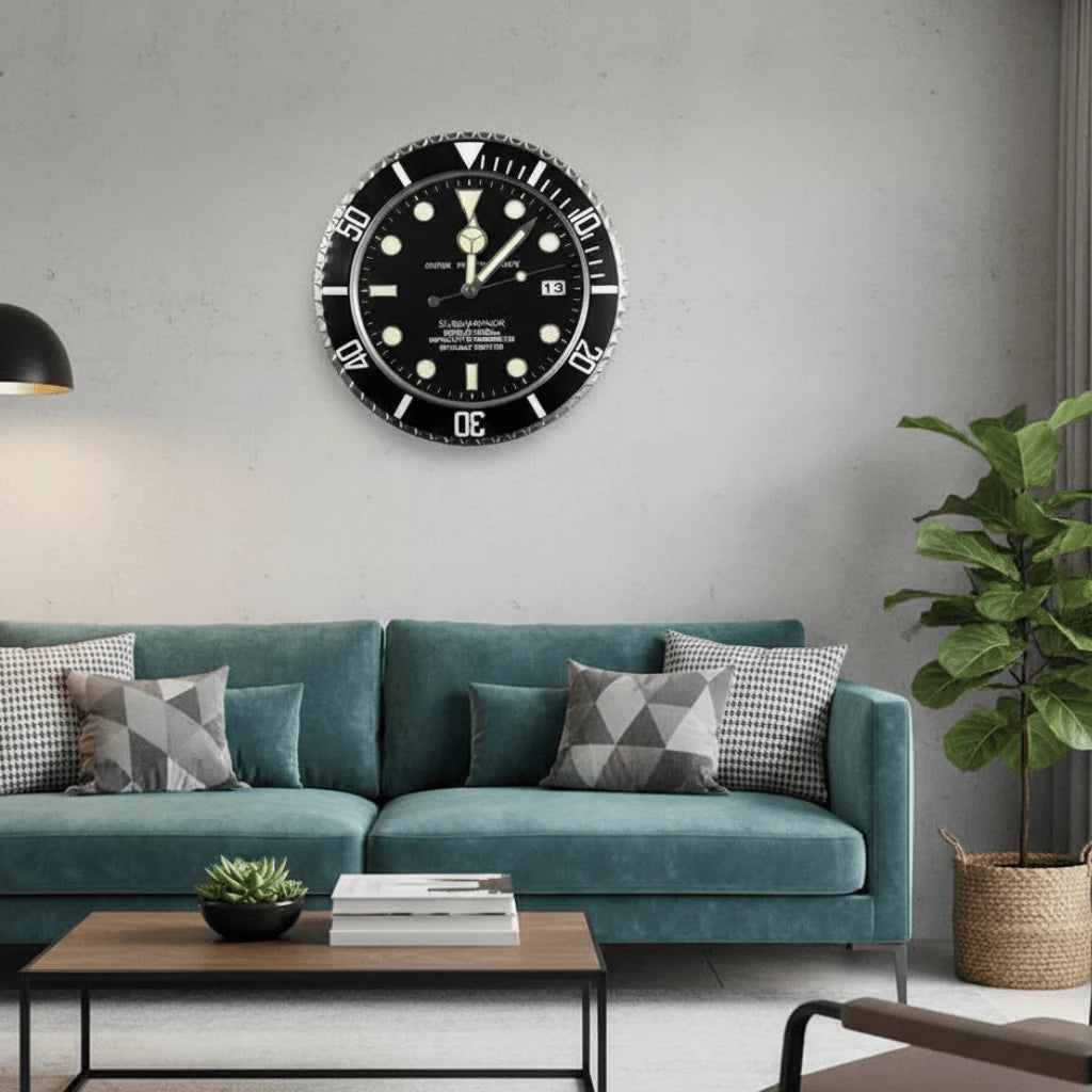 Wall Clock Silent Operation Luminous Hands Stainless Steel