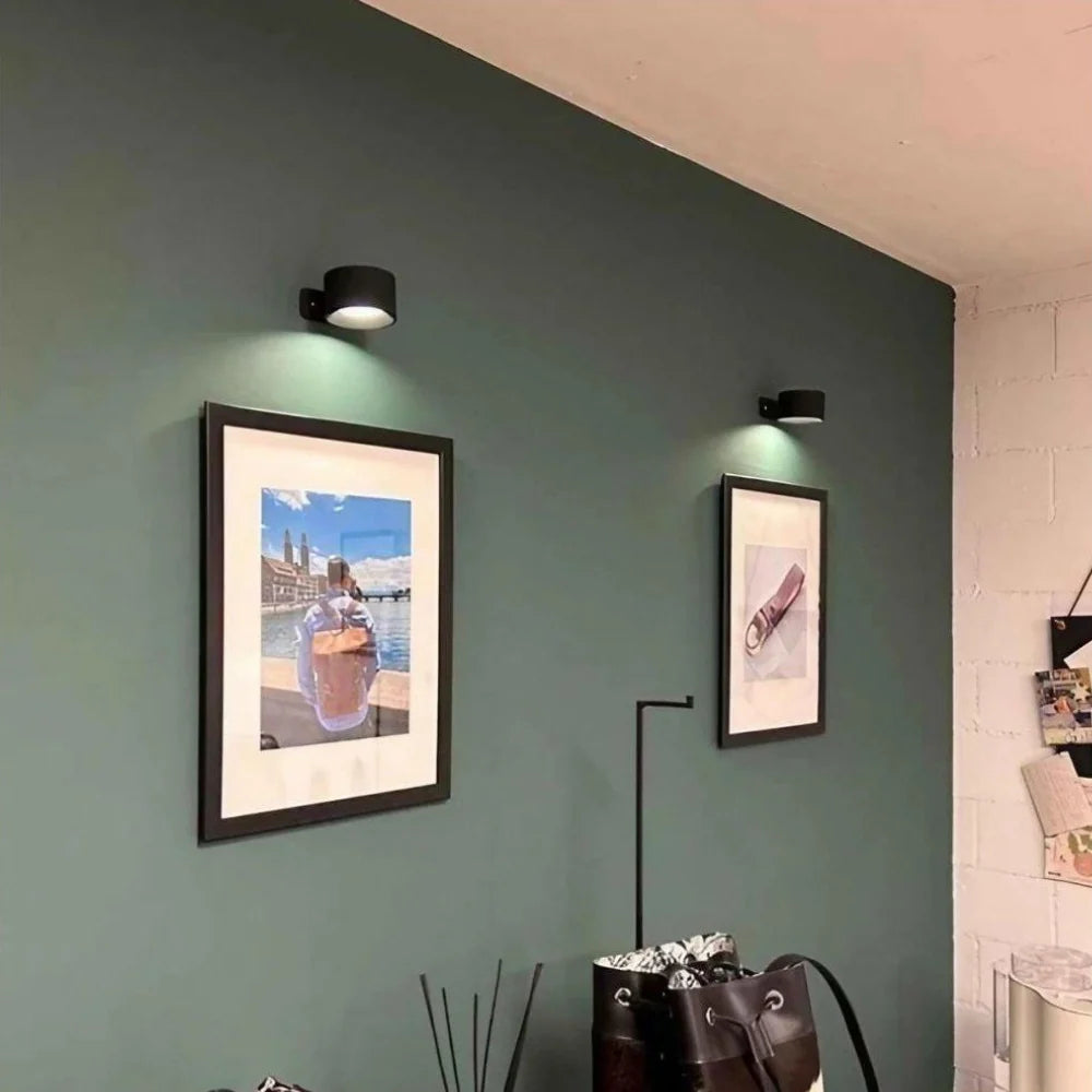 Wall Lamp Magnetic 360° Rotatable Rechargeable With Remote Control