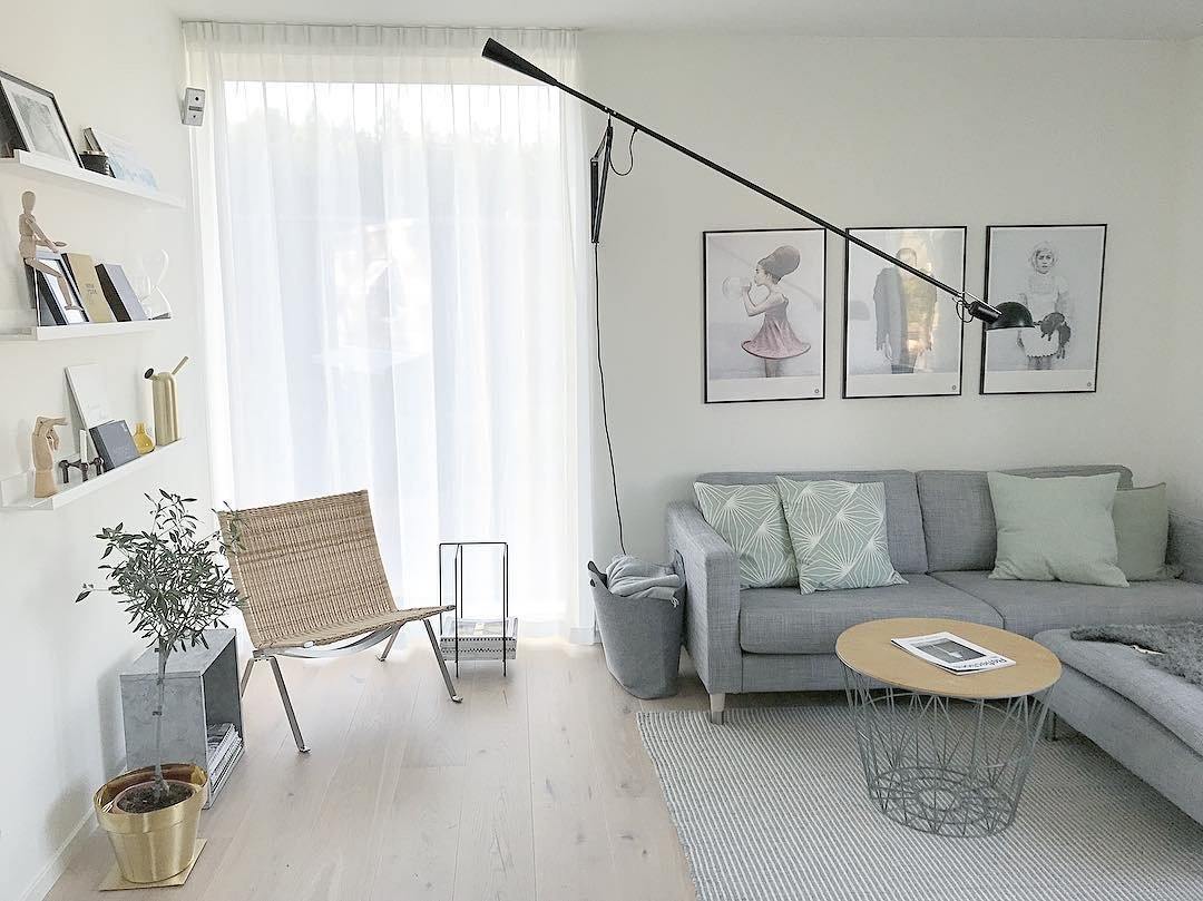 Wall Lamp Swing Arm Adjustable Cast Iron Counterweight