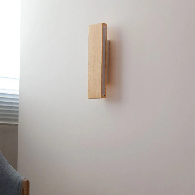 Wall Light 360° Swivel Integrated LED Wood & Aluminum Construction