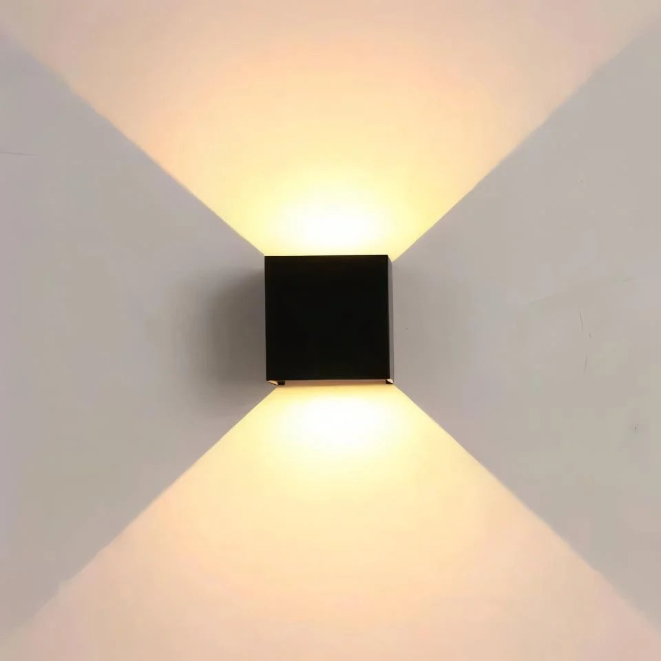Wall Light Rechargeable & Dimmable Magnetic Mount