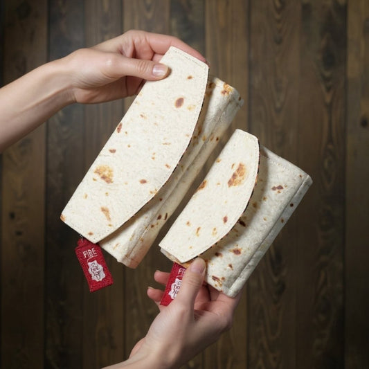 Wallet Burrito-Shaped Magnetic Closure Slim Profile