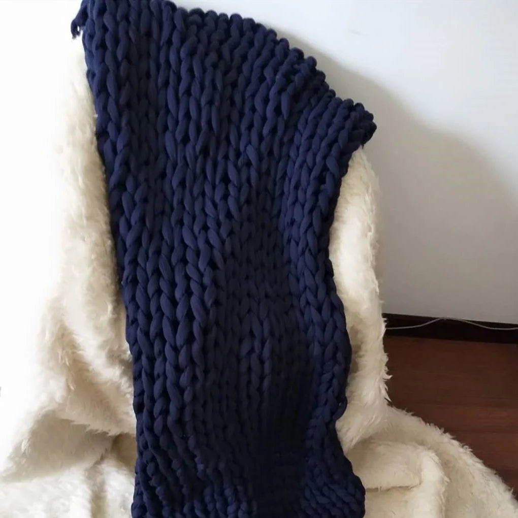 Weighted Throw Blanket Hand-Woven Chunky Knit Braided Edge