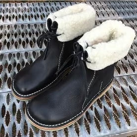 Women's Boots Full-Grain Leather Wool-Lined Waterproof